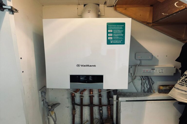 Vaillant ecoTEC Plus Boiler Installation in Kilburn, London